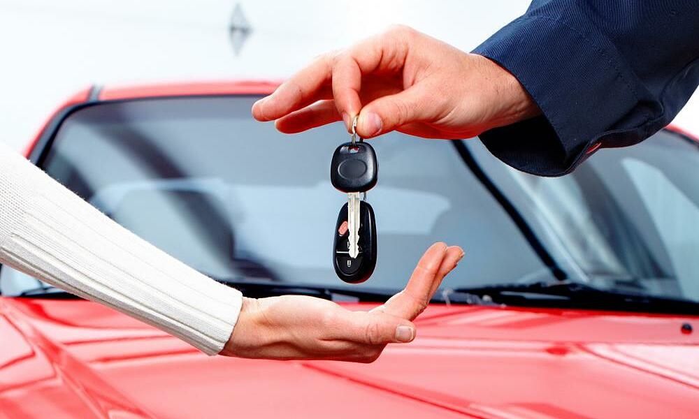 Cầm ô tô đang góp ngân hàng đến 90% gía trị xe